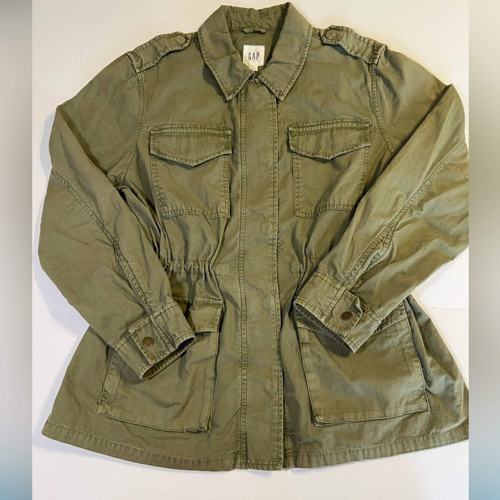 GAP Women’s Army Green Utility Jacket Like New